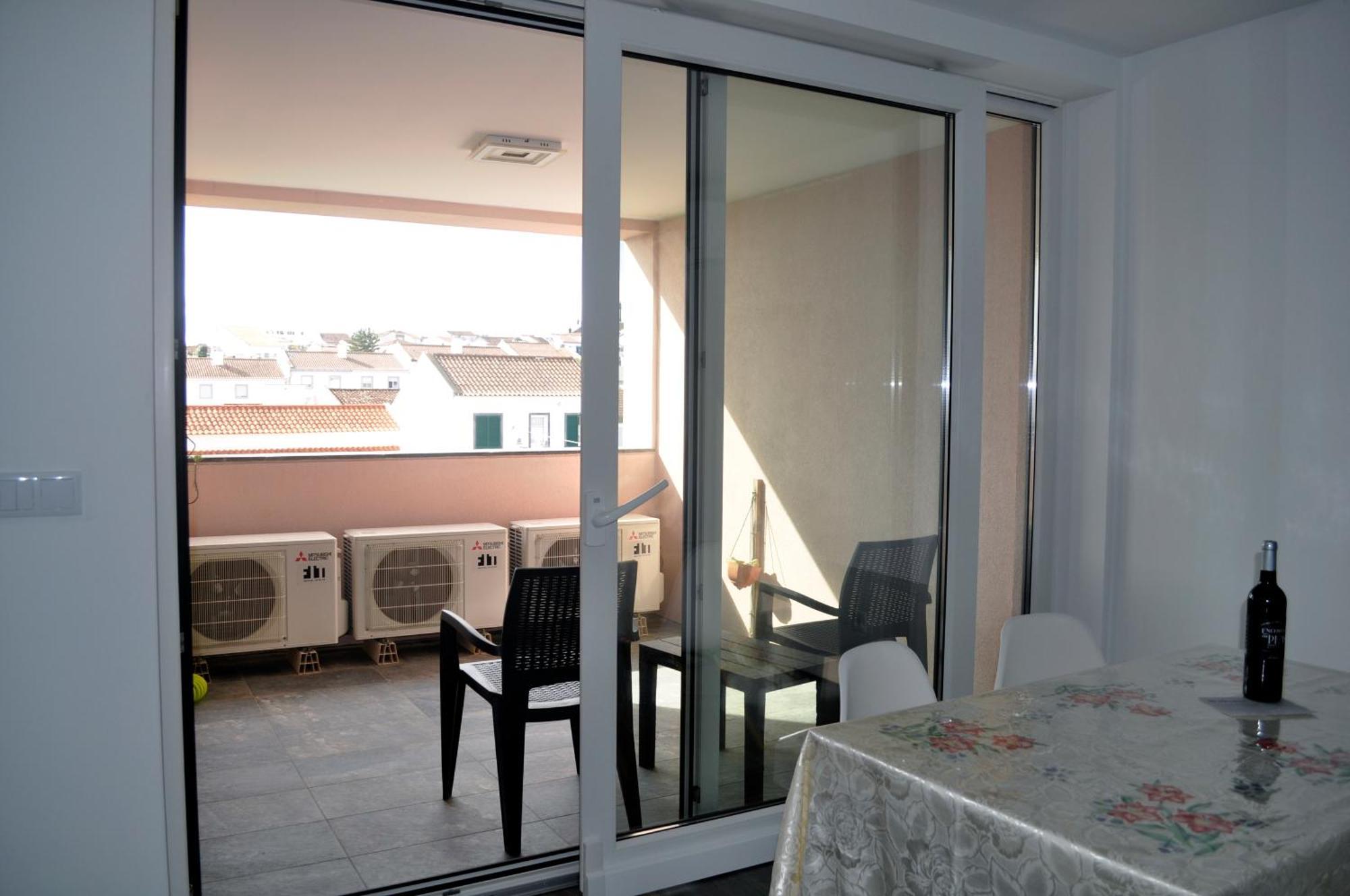 Spacious Seaside Apartment A - Faraway Lagoa  Extérieur photo